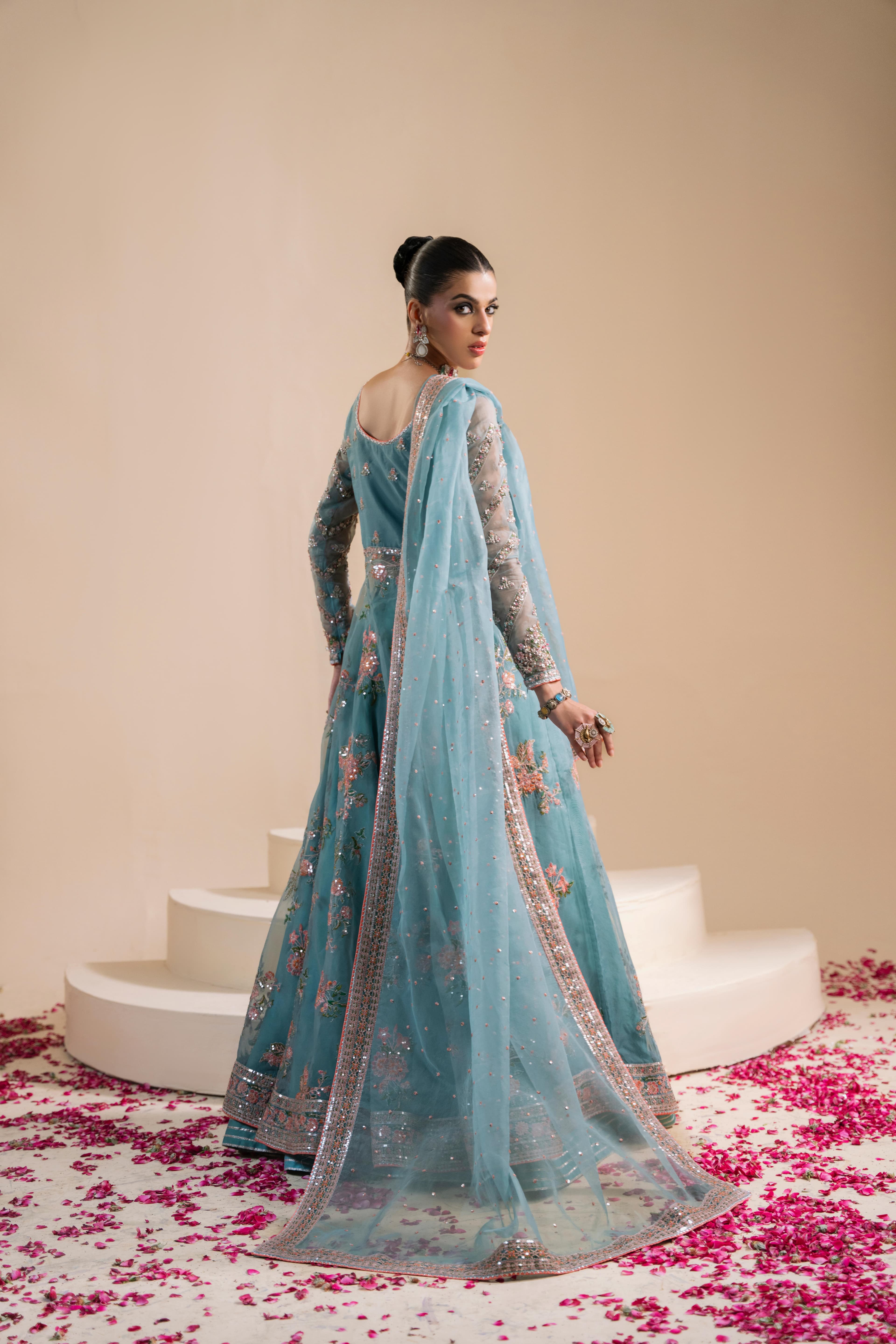 Nilofer - alternate view